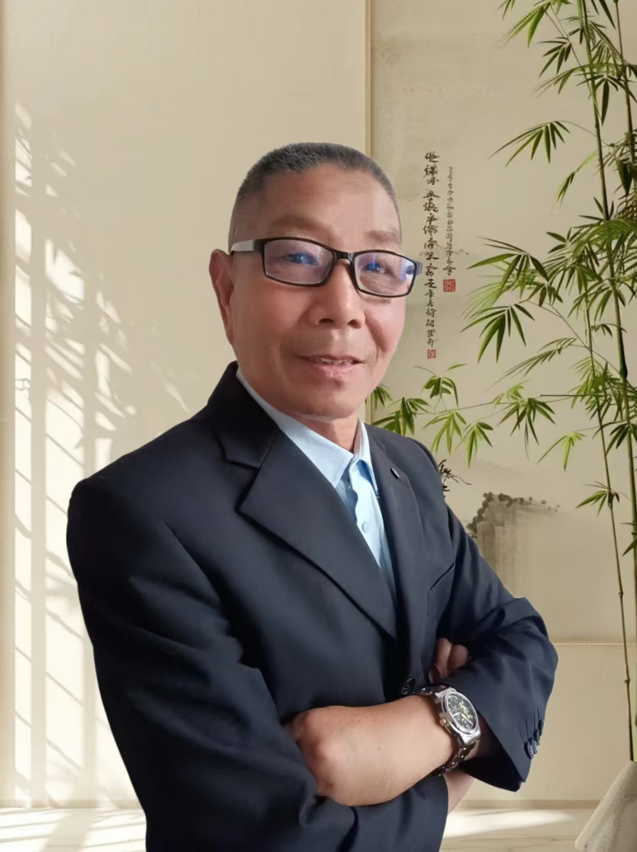 神农鼎中医学研究院暨新沂社工职业学校数学教师-赵芳道